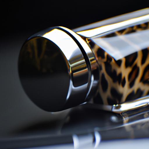 Thiết kế sang trọng và hiện đại của nước hoa nam Jaguar