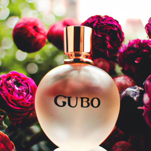 Khung cảnh hoa lãng mạn với chai nước hoa Gucci Bloom nổi bật